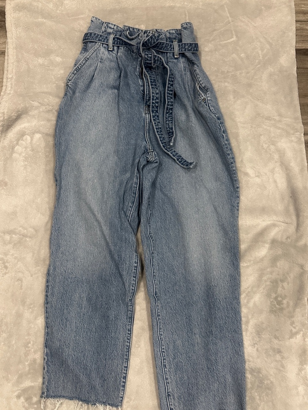 Abercrombie & Fitch Light Blue High-Rise Paperbag Jeans with Tie Waist